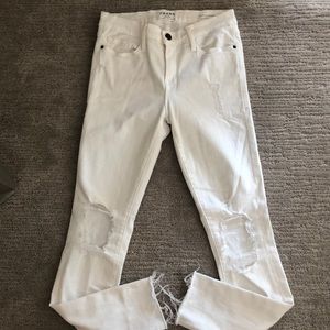 Frame Le Skinny de Jeanne Crop white
